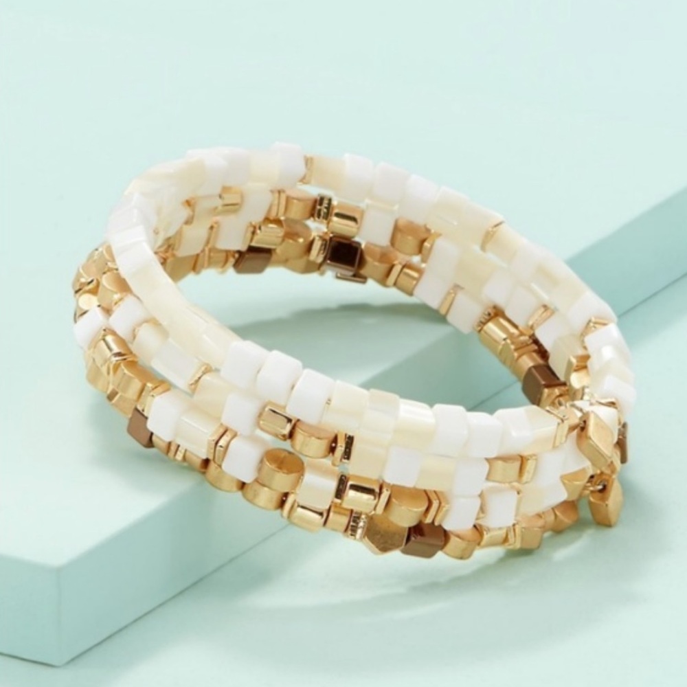 Stella and Dot Gia Coil Bracelet